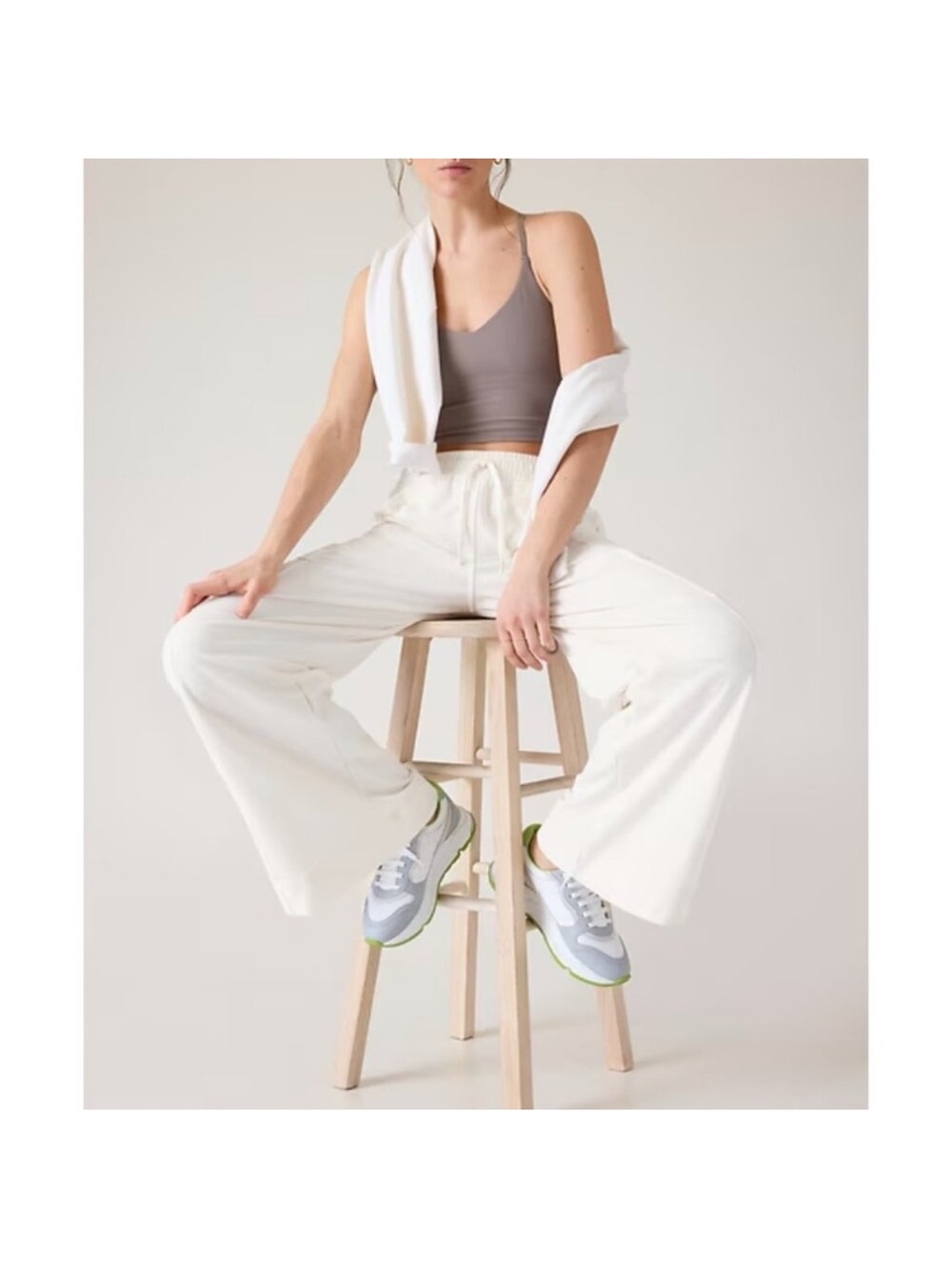 Athleta Retroterry High Rise Wide Leg
Cargo Pant In Magnolia White XLT NWT